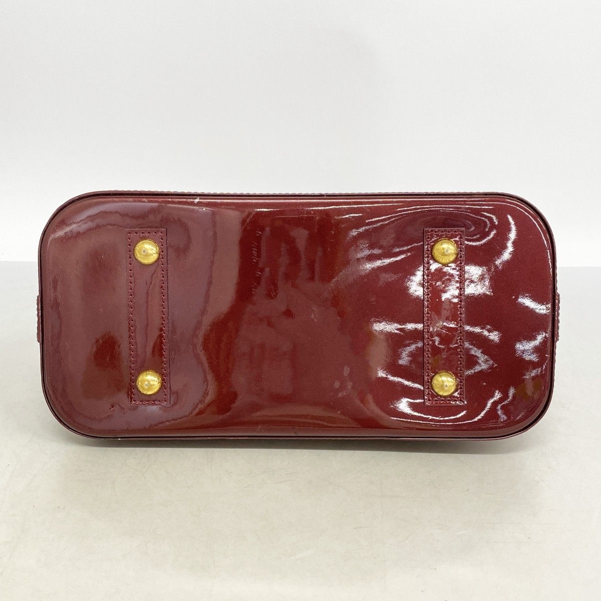 Louis Vuitton Handbag Vernis Alma PM Rouge Fauvist — view 3