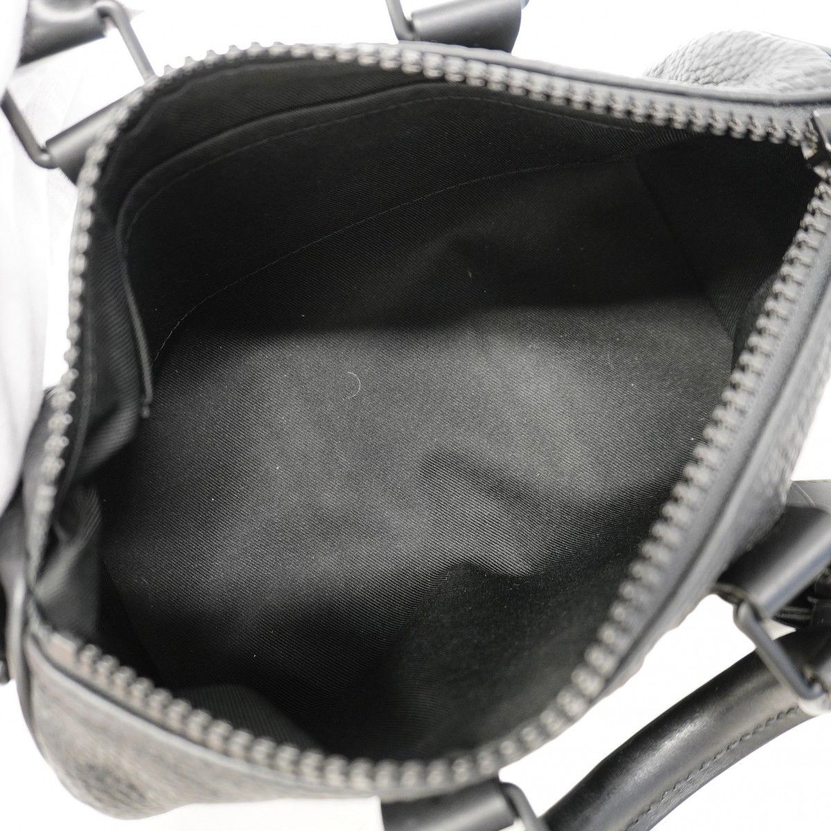 Louis Vuitton Handbag Monogram Taurillon Keepall Bandouliere 25 Black 2-Way — view 4