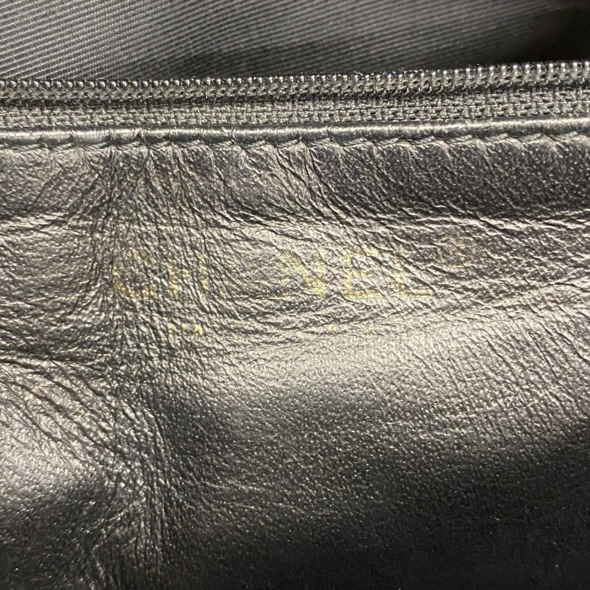 Chanel Tote Reissue Caviar Leather Black Gold — view 5
