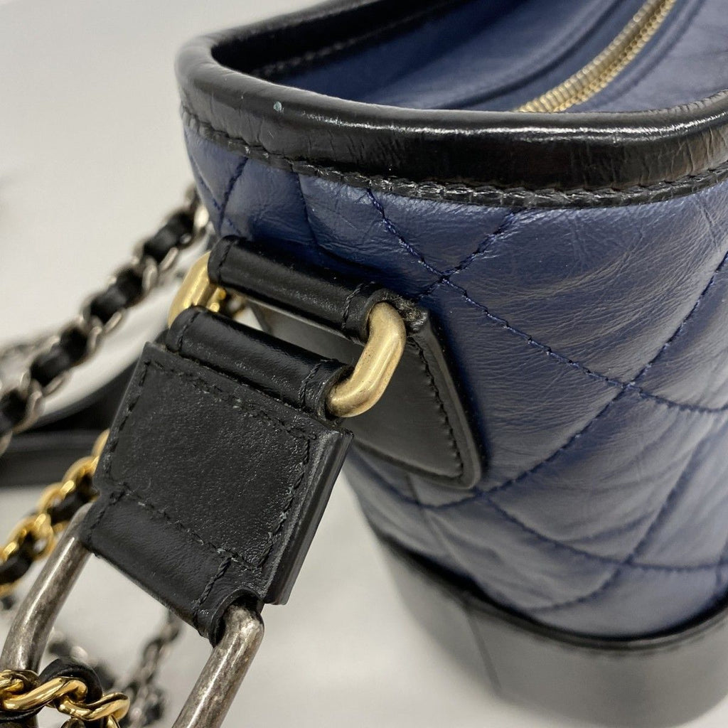 Chanel Shoulder Bag Gabrielle Calf Navy Black Gold Silver — view 8
