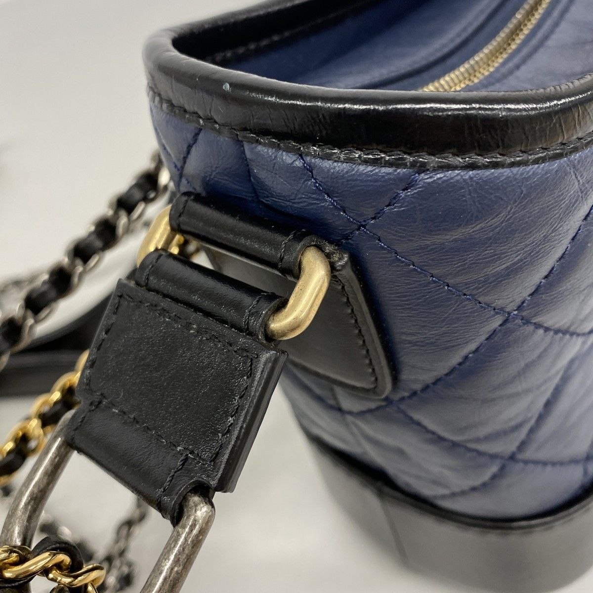 Chanel Shoulder Bag Gabrielle Calf Navy Black Gold Silver — view 8