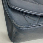 Chanel Shoulder Bag Diana Lambskin Black Gold — view 6