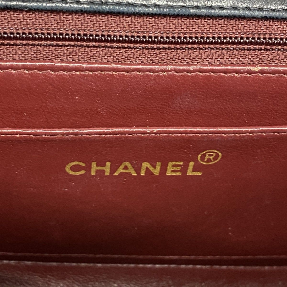 Chanel Shoulder Bag Diana Lambskin Black Gold — view 5