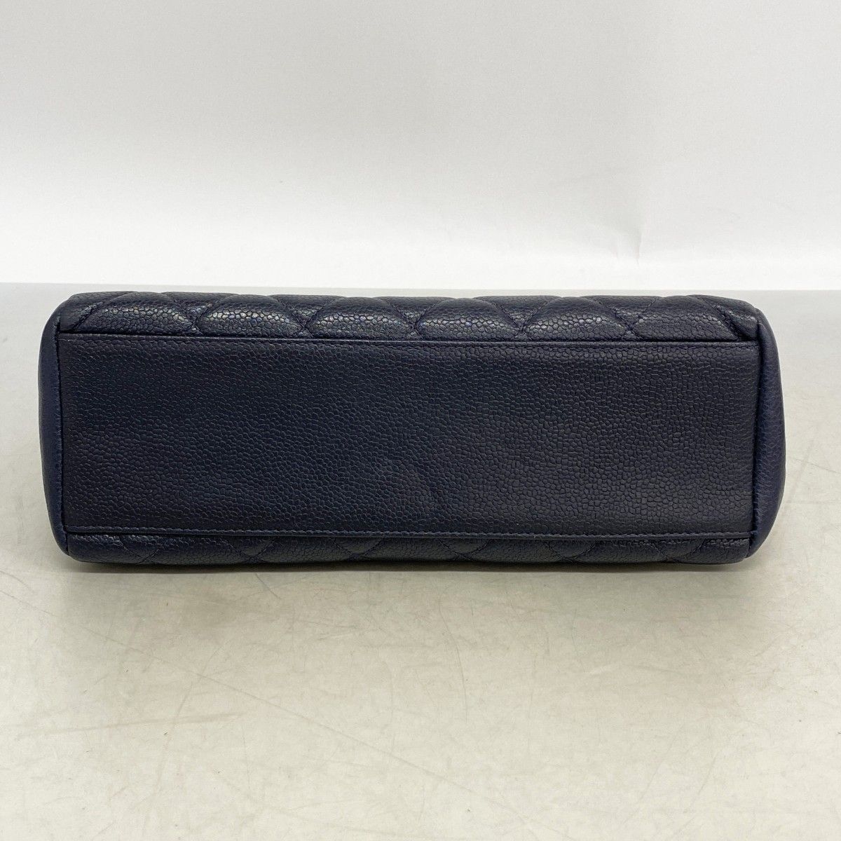 Chanel Shoulder Bag Quilted Caviar Leather Navy Gold — view 3