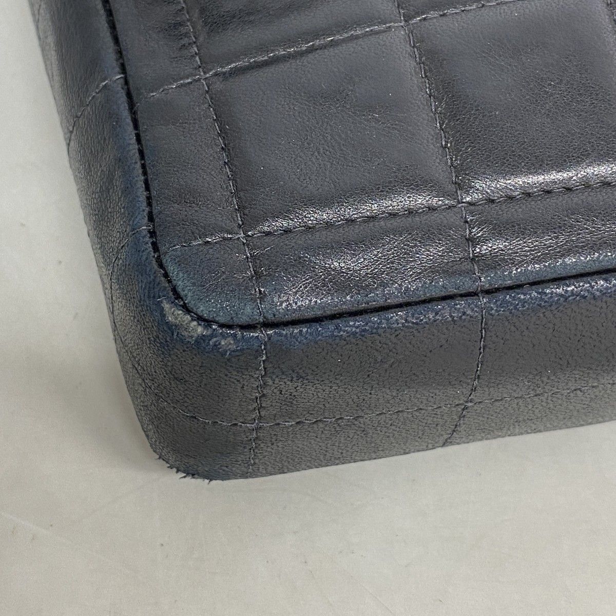 Chanel Shoulder Bag Choco Bar Lambskin Black Silver — view 7