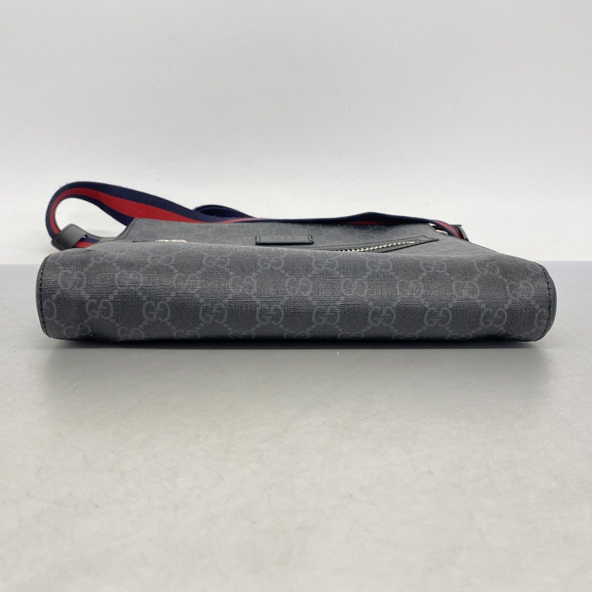 Gucci Shoulder Bag GG Supreme Black Silver — view 3