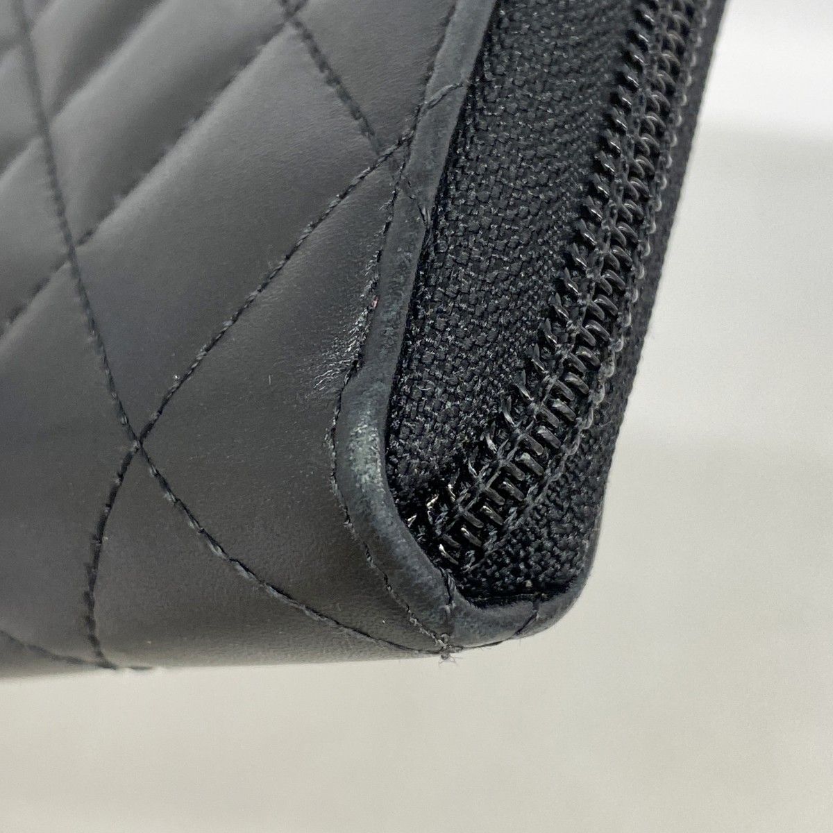 Chanel Wallet Cambon Lambskin Patent Black Silver — view 5