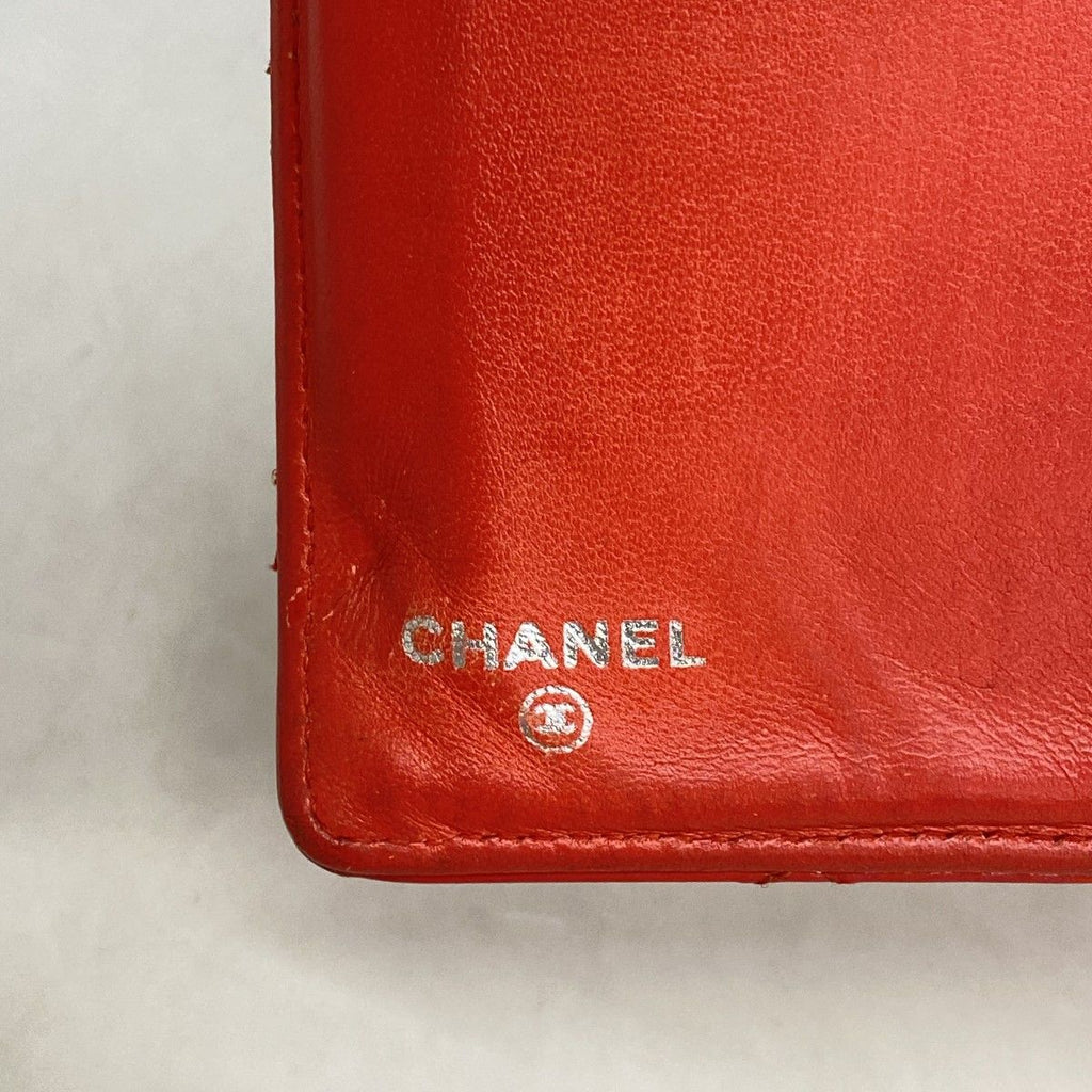Chanel Wallet 2.55 Quilted Patent Leather Orange Silver — view 4