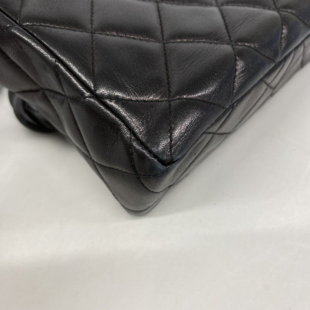 Chanel Shoulder Bag Quilted Lambskin Black Gold — view 7