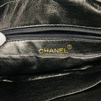 Chanel Shoulder Bag Quilted Lambskin Black Gold — view 5
