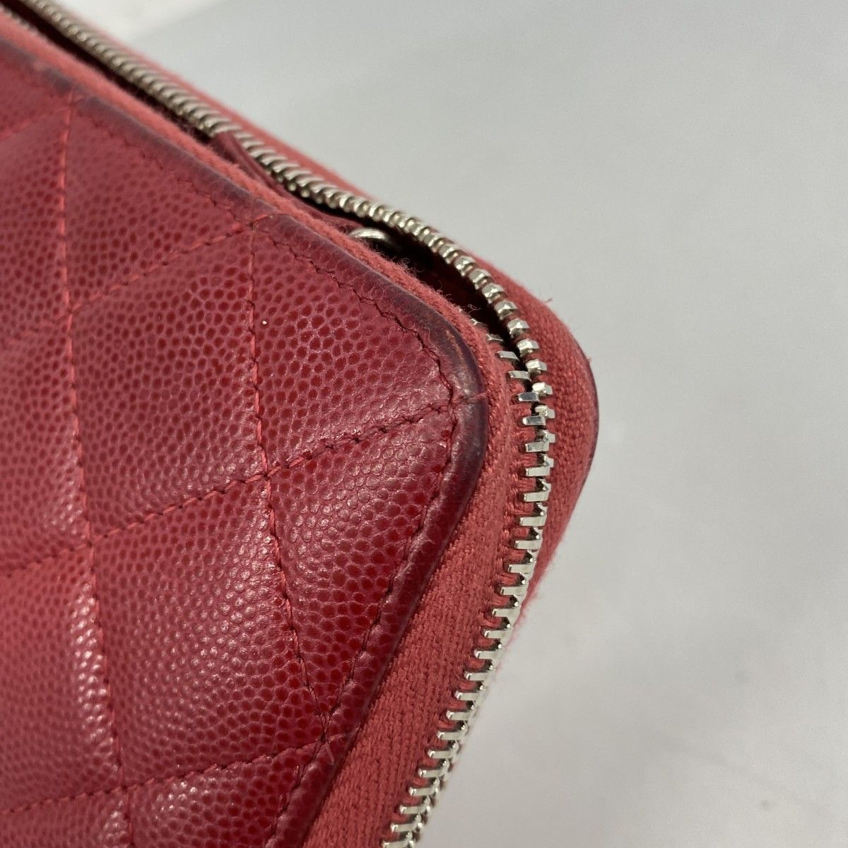 Chanel Wallet Quilted Caviar Leather Red Silver — view 5