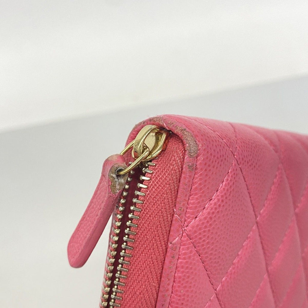Chanel Wallet Quilted Caviar Leather Pink Gold — view 7