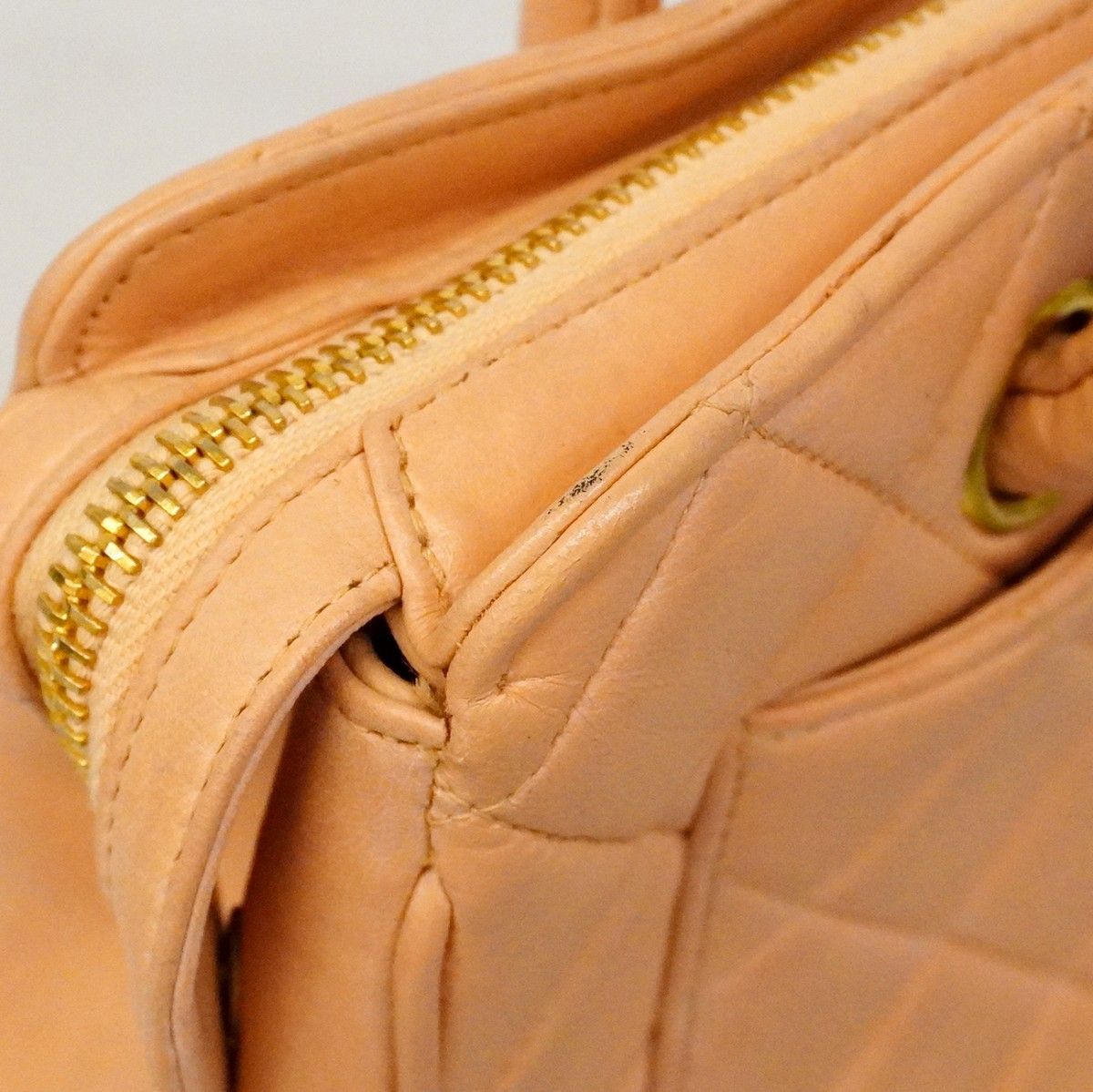 Chanel Handbag Quilted Lambskin Beige Gold — view 6