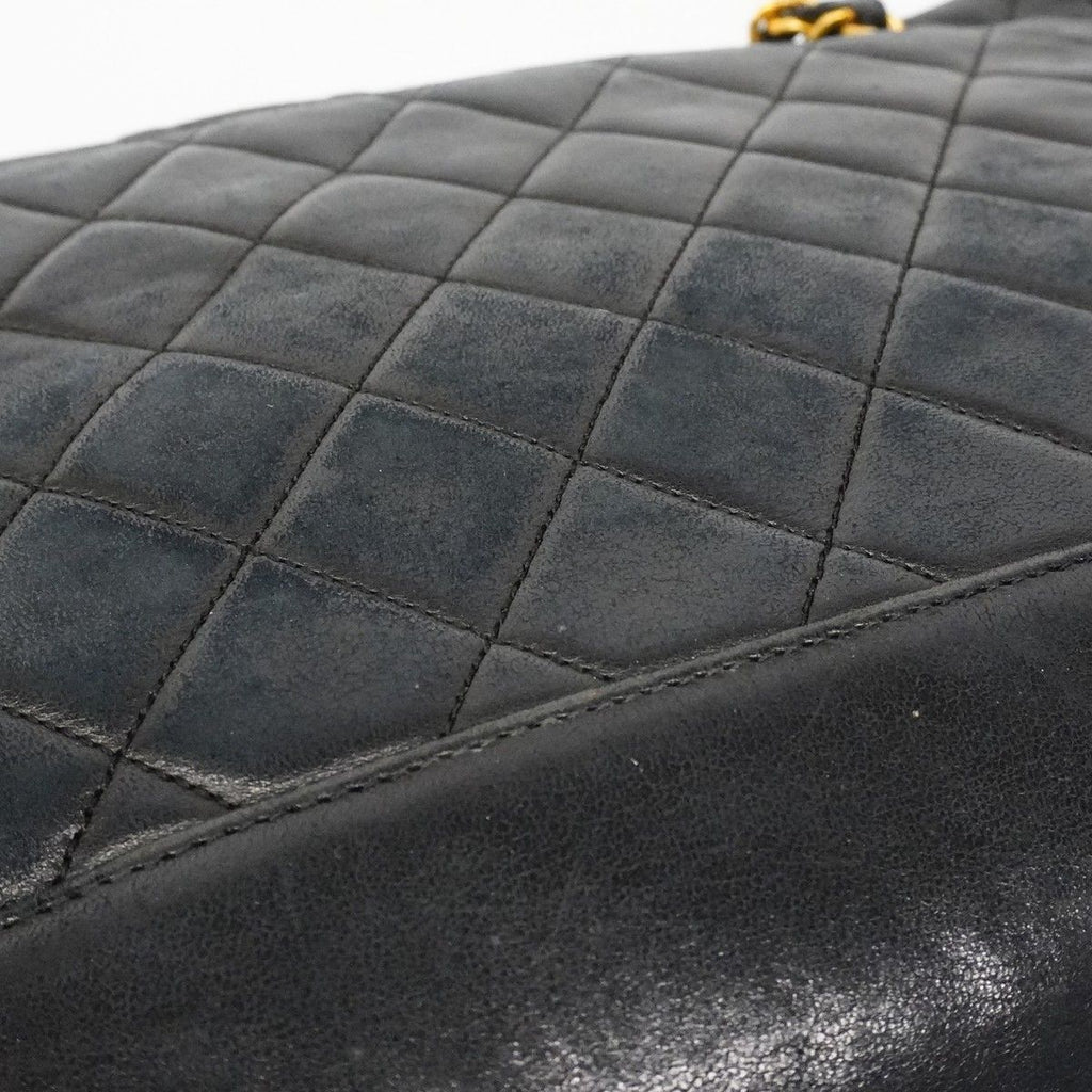 Chanel Shoulder Bag Quilted Lambskin Black Gold — view 8