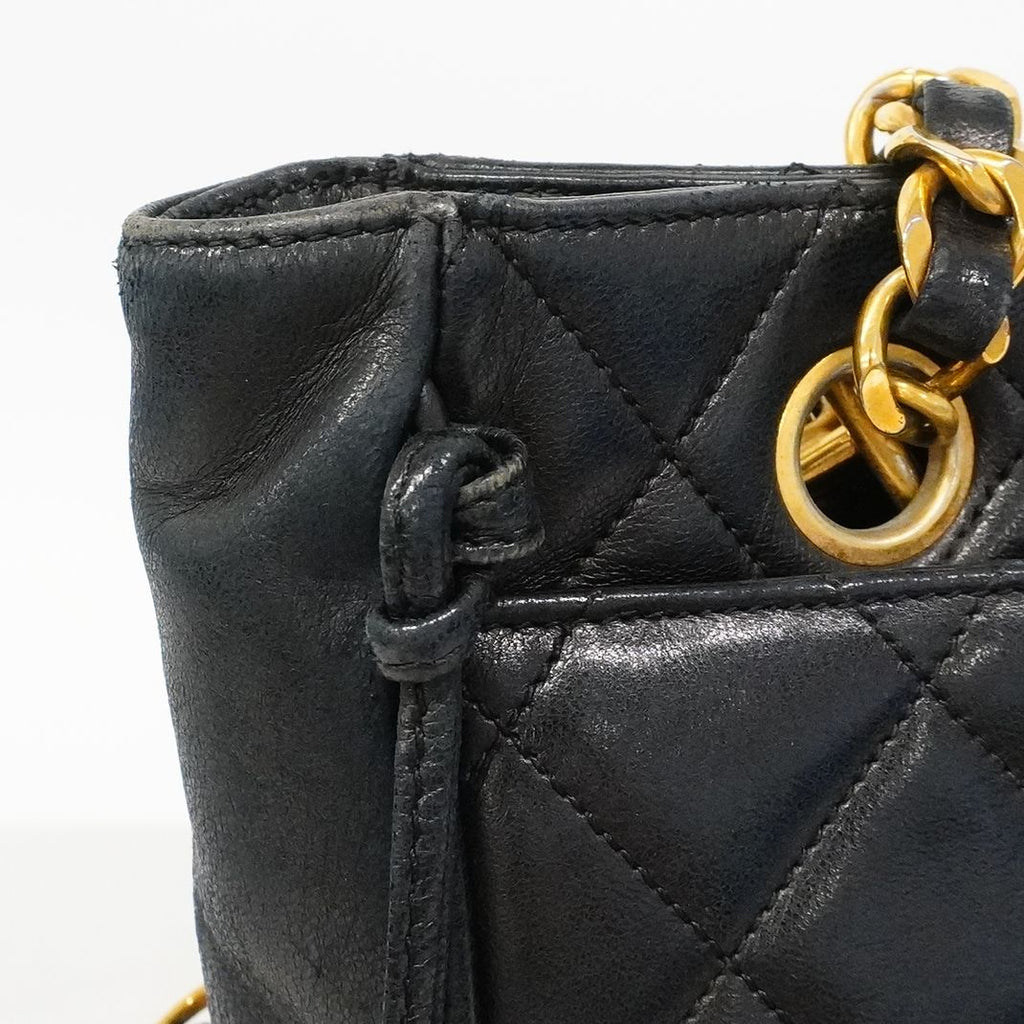 Chanel Shoulder Bag Quilted Lambskin Black Gold — view 7