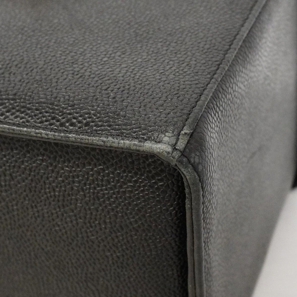 Chanel Vanity Bag Caviar Leather Black Gold — view 6