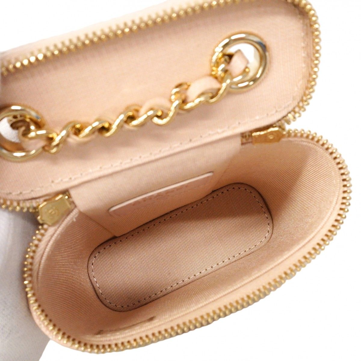 Chanel Shoulder Bag Quilted Caviar Leather Pink Beige Champagne Gold — view 4