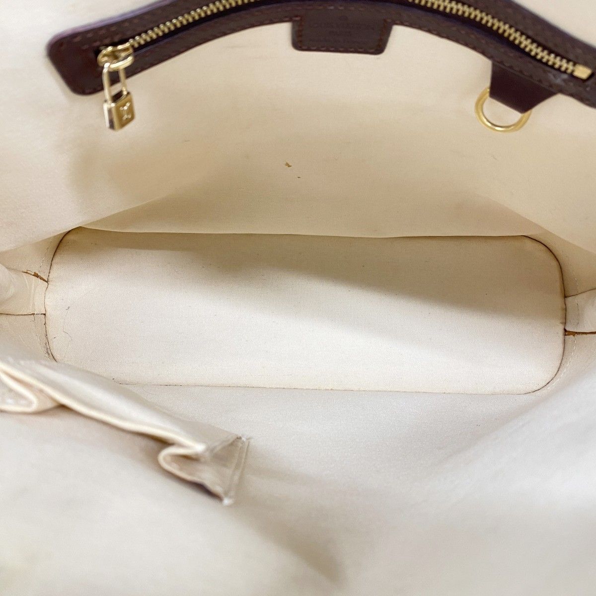 Louis Vuitton Handbag Monogram Mini Alma Cerise — view 4