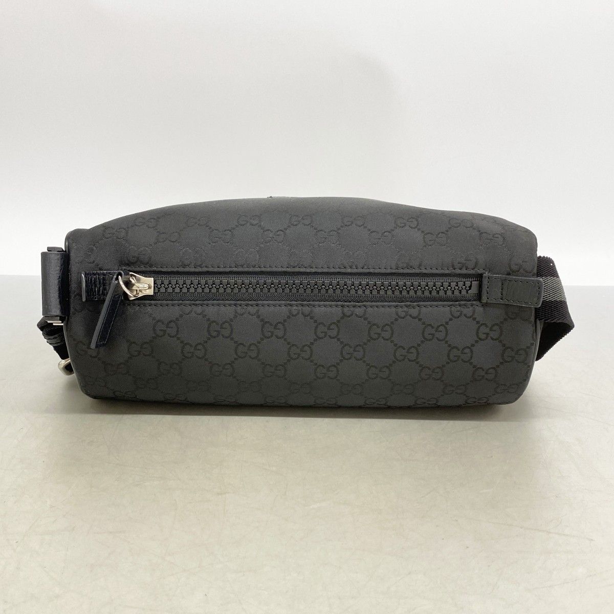 Gucci Waist Bag GG Nylon Black Silver — view 9