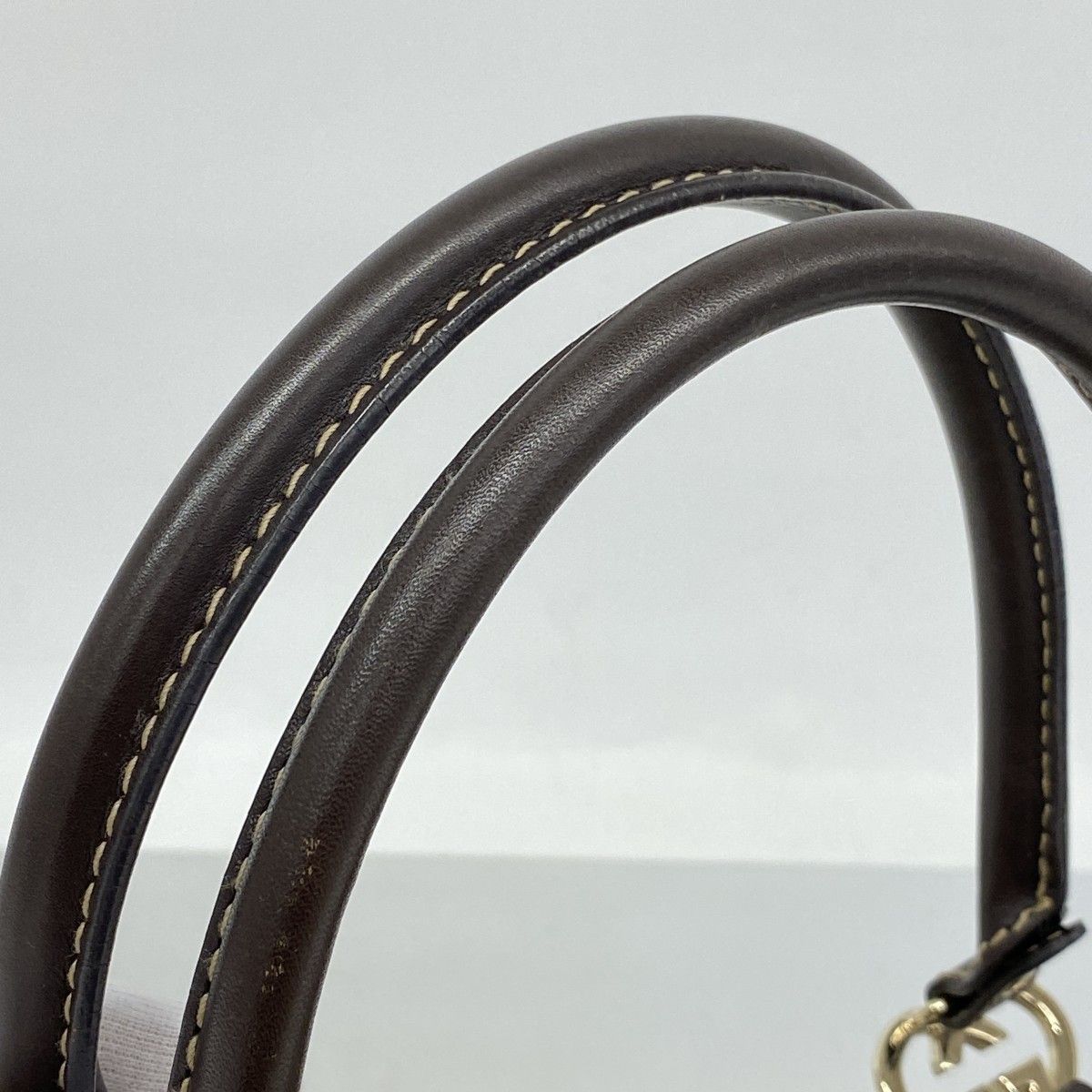 Gucci Tote Interlocking GG Canvas Brown Champagne Gold — view 8