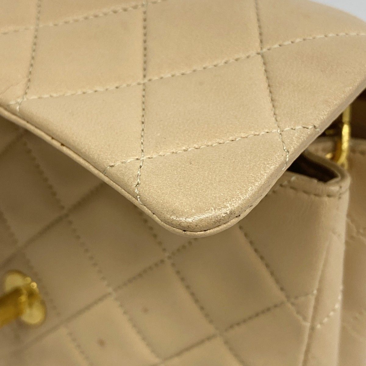 Chanel Shoulder Bag Mini Quilted Lambskin Beige Gold — view 7