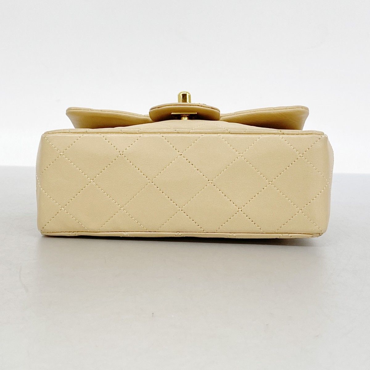 Chanel Shoulder Bag Mini Quilted Lambskin Beige Gold — view 3