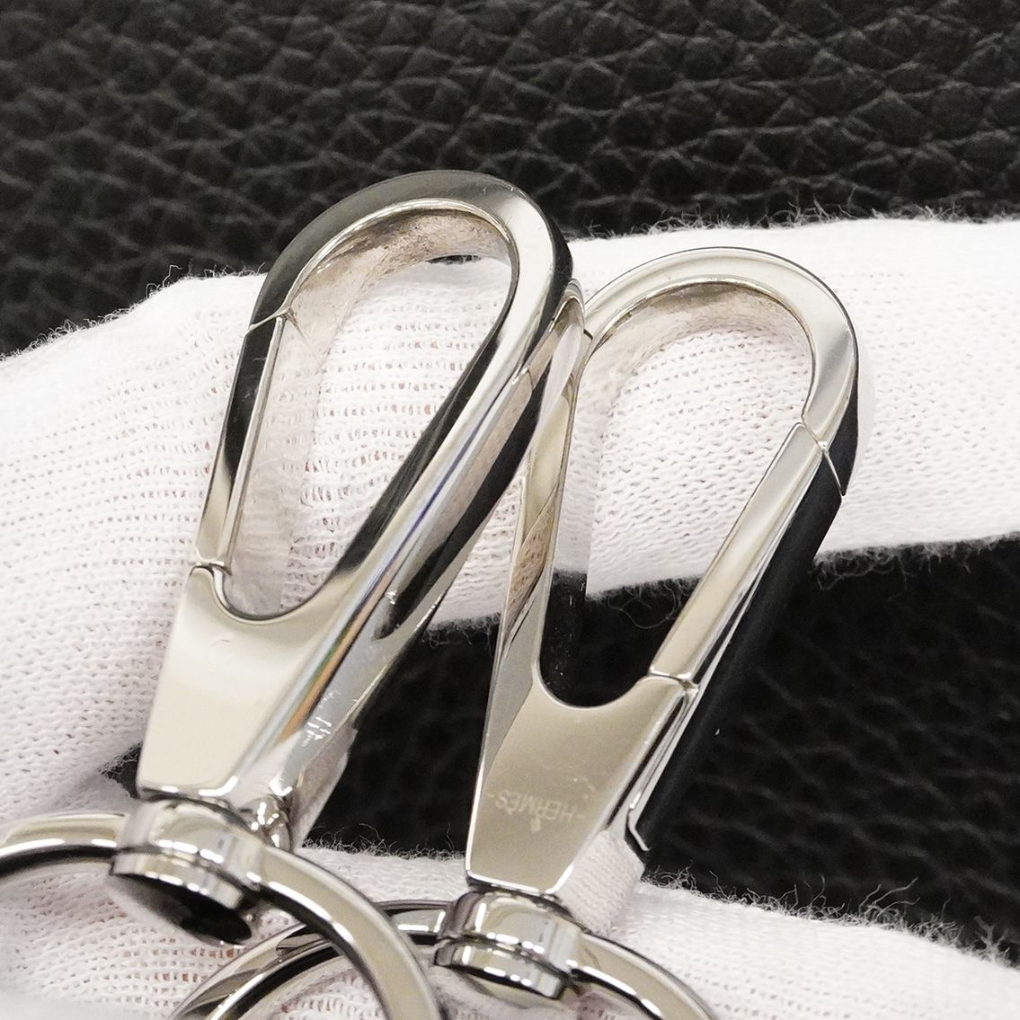 Hermes Shoulder Bag Evelyne PM Taurillon Black Silver — view 8