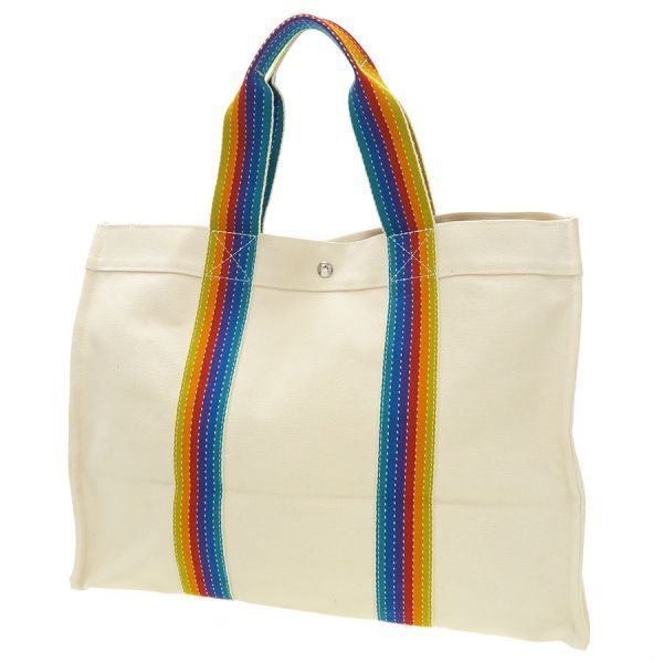Hermes Bora GM Handbag — view 2