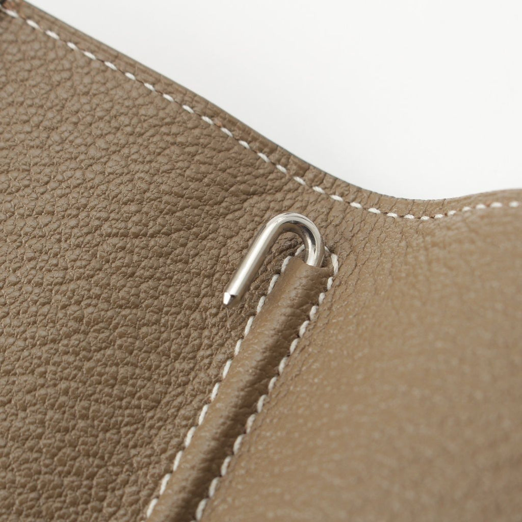 Hermes Agenda GM Chevre Notebook Cover Etoupe — view 7