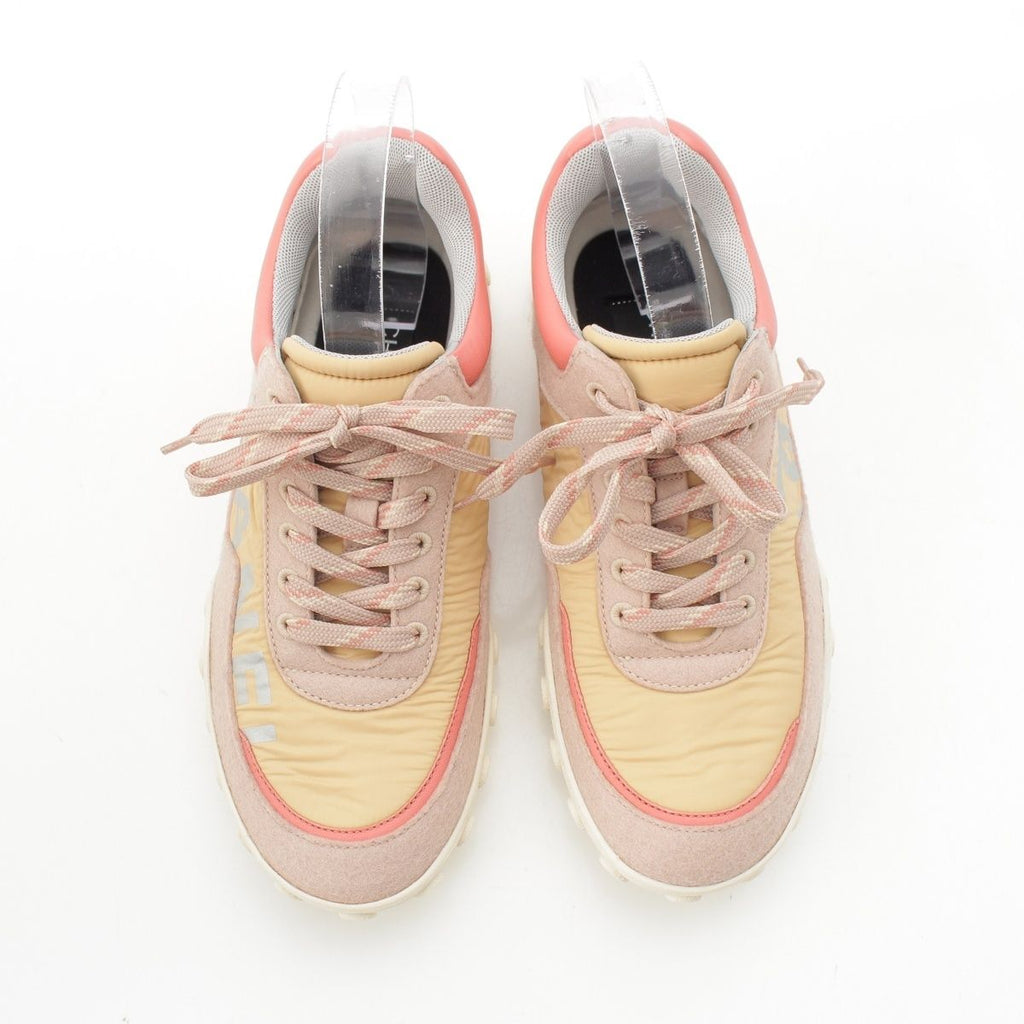 Chanel Low Cut CC Logo Sneakers Beige — view 2