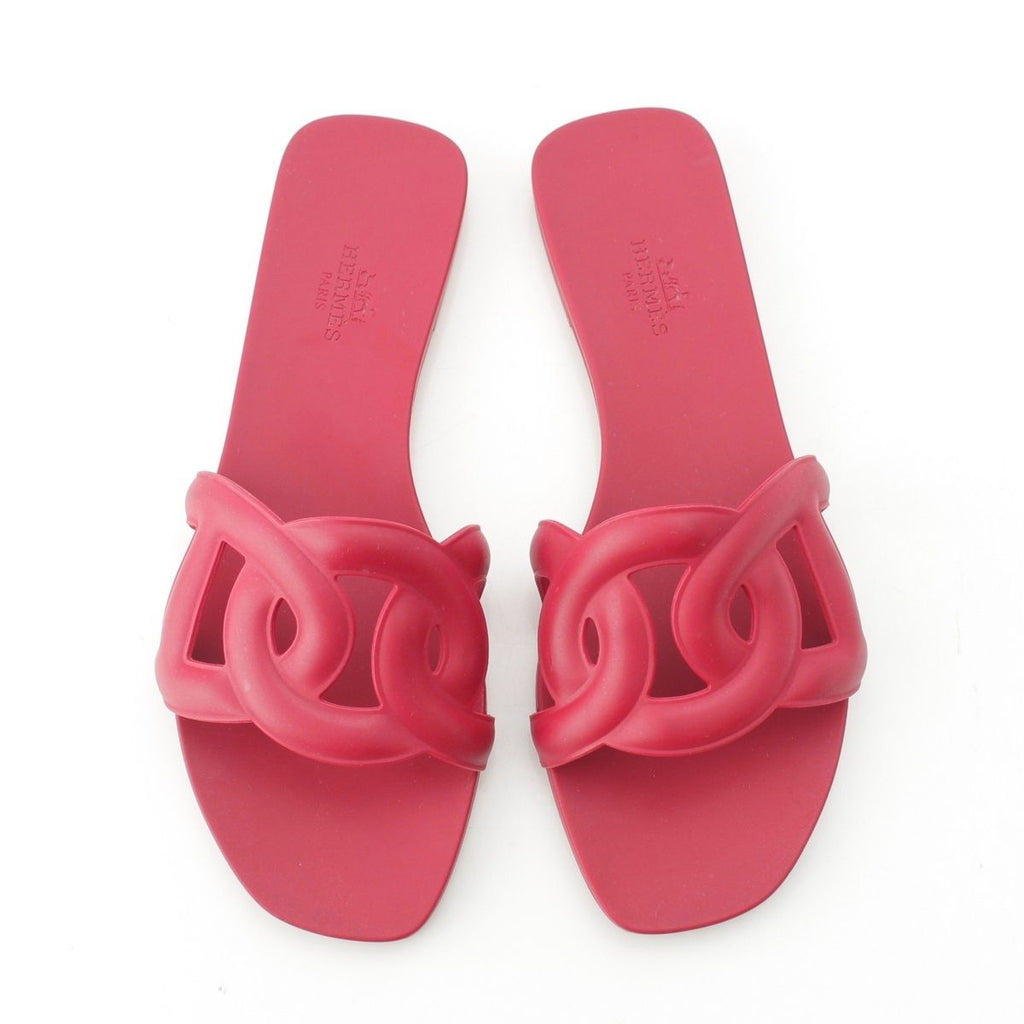 Hermes Aloha Lava Flat Sandals Red — view 2