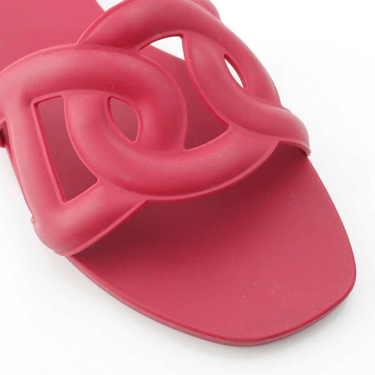 Hermes Aloha Lava Flat Sandals Red — view 6