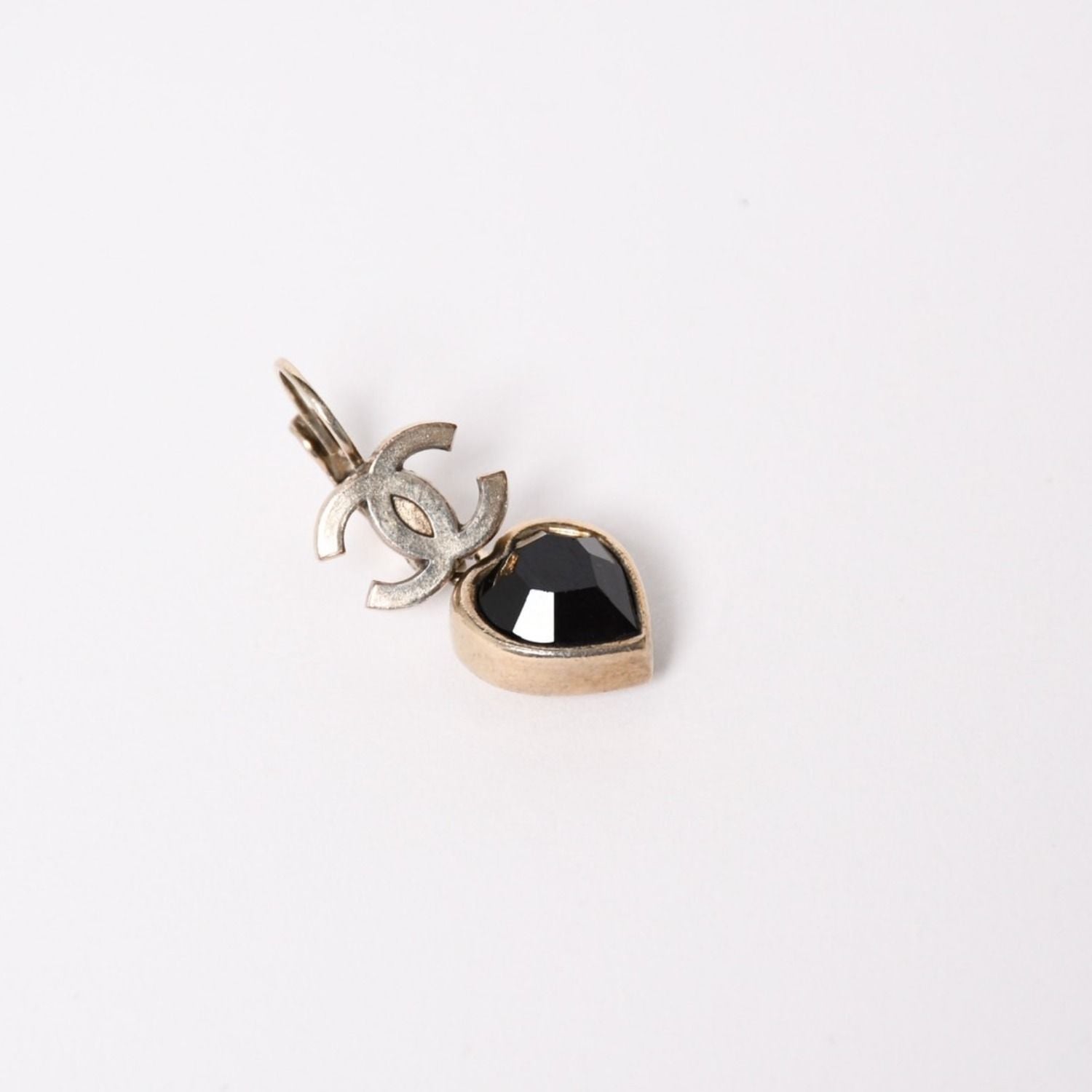 Chanel Earrings CC Logo Heart Black Silver 06 — view 4