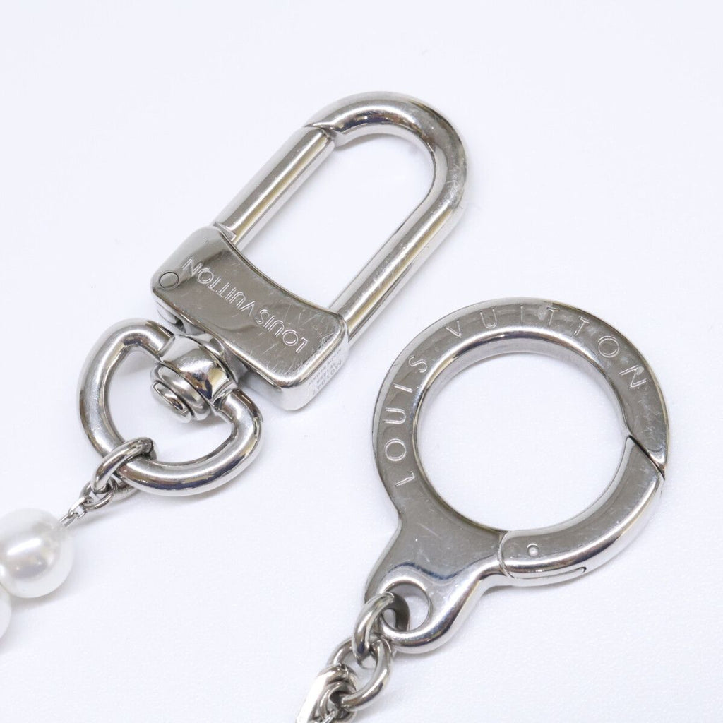 Louis Vuitton Pearl Fusion Bag Charm — view 7
