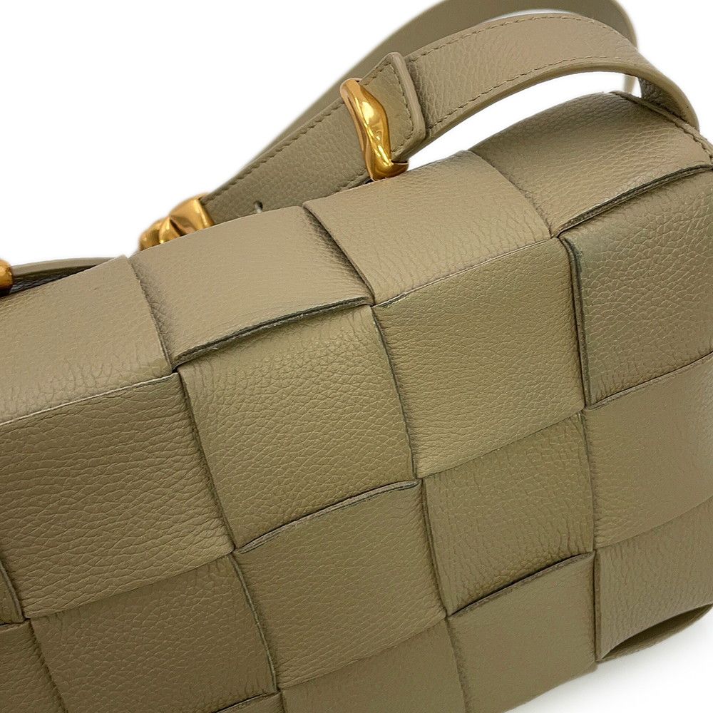 Bottega Veneta Shoulder Bag Intrecciato Cassette Leather — view 8