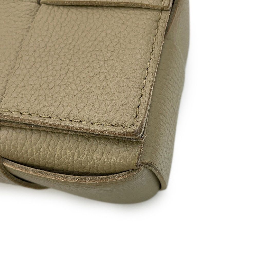 Bottega Veneta Shoulder Bag Intrecciato Cassette Leather — view 7