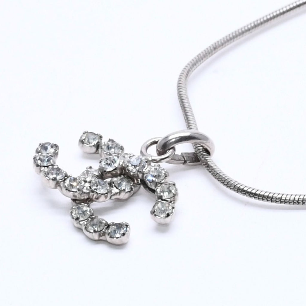 Chanel CC Logo Necklace Light Stone Silver — view 3
