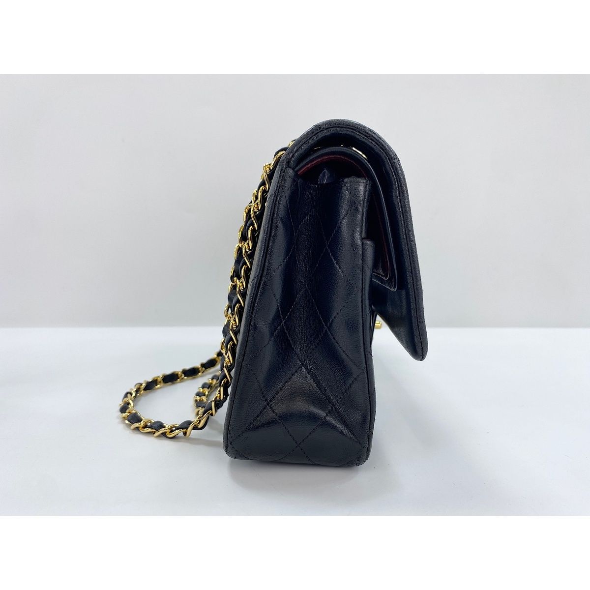 Chanel Shoulder Bag Quilted 25 — view 4