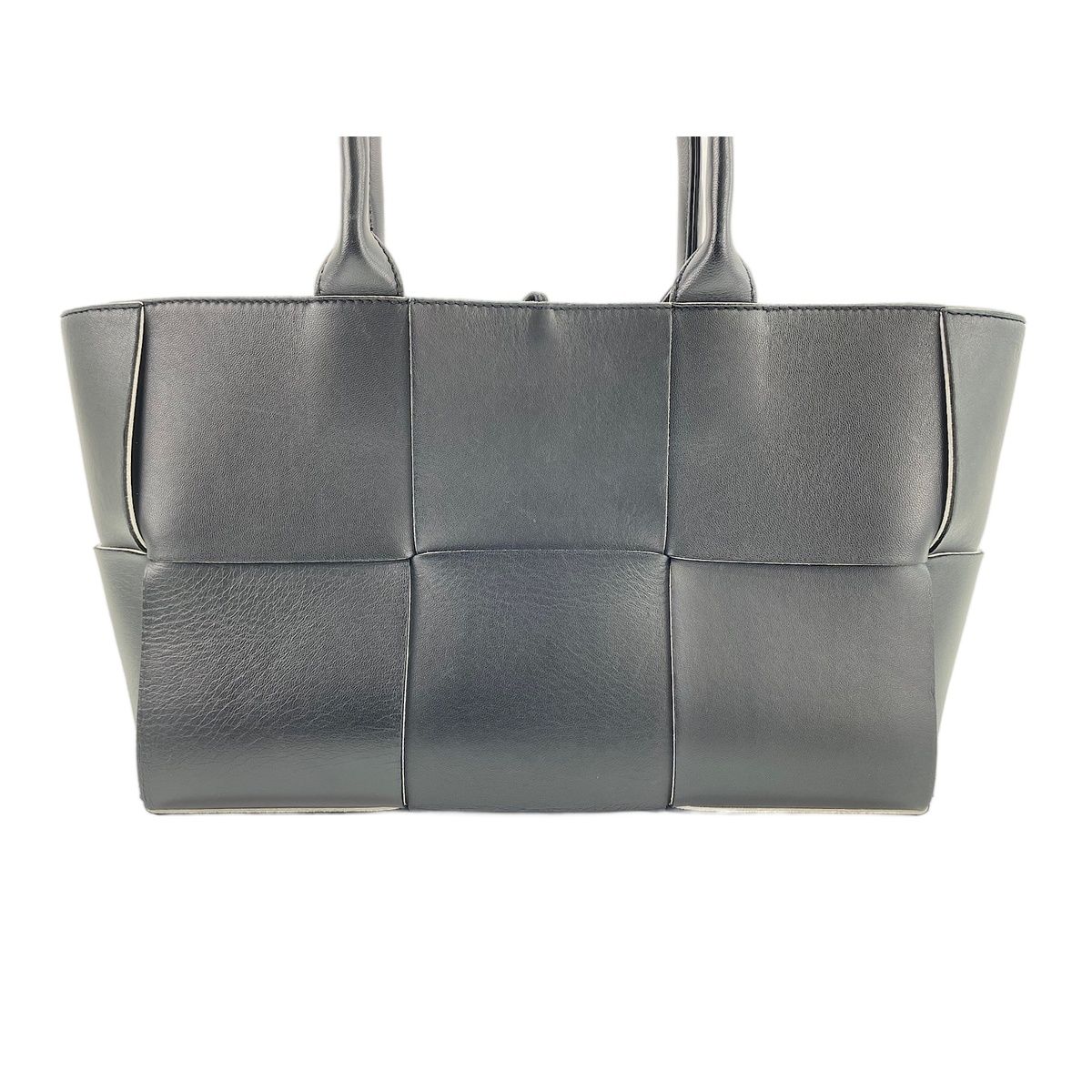 Bottega Veneta Handbag Arco — view 3