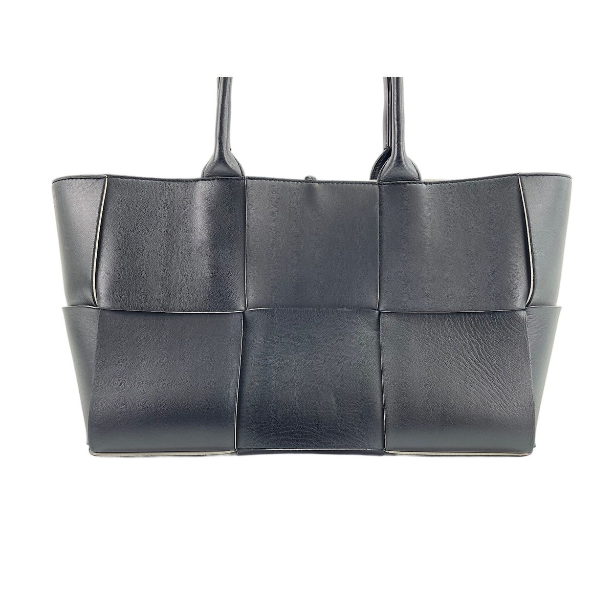Bottega Veneta Handbag Arco — view 2