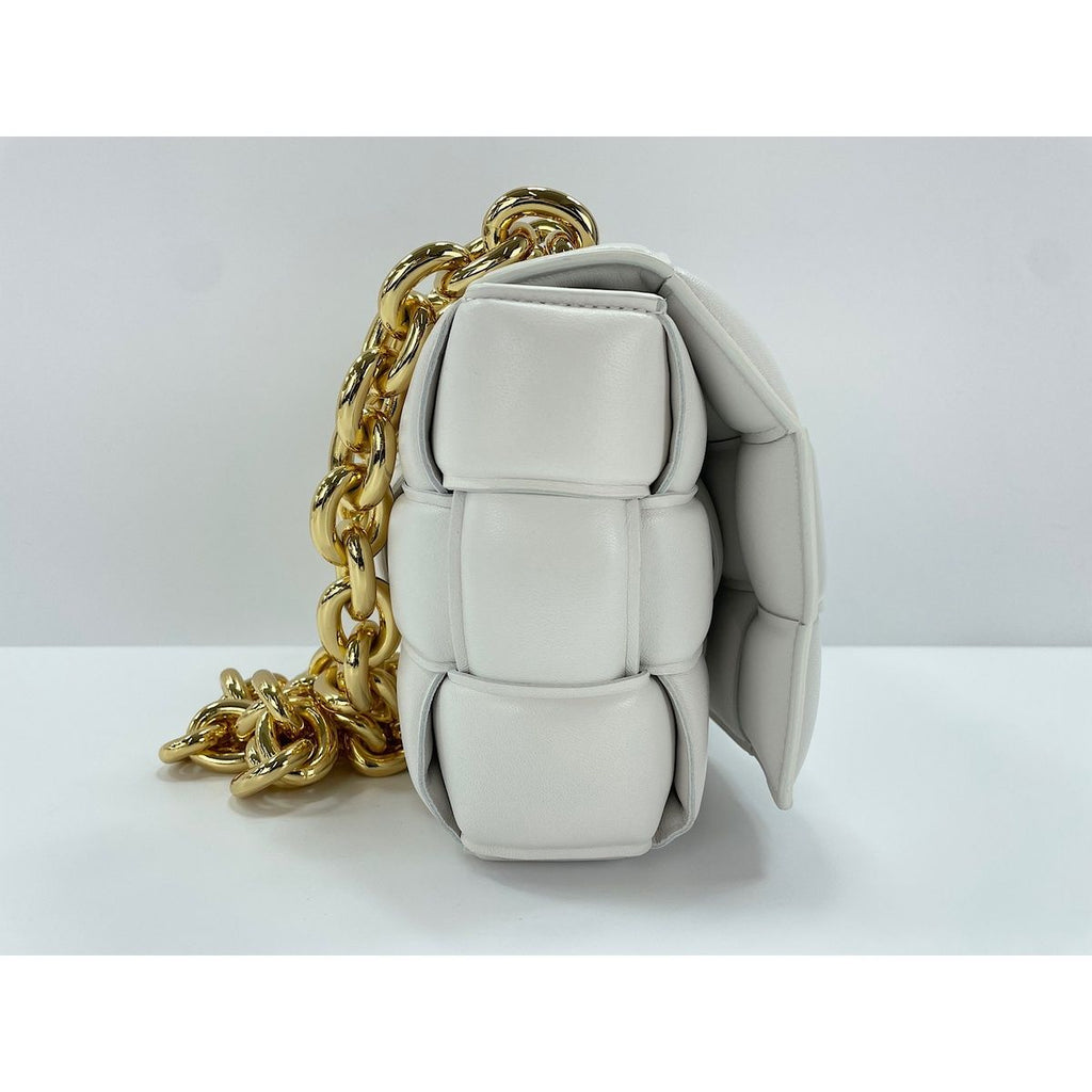 Bottega Veneta Shoulder Bag the Chain Cassette — view 5