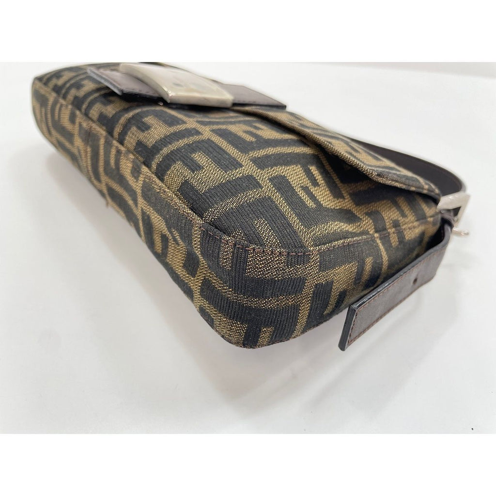 Fendi Handbag Mamma Bucket — view 7