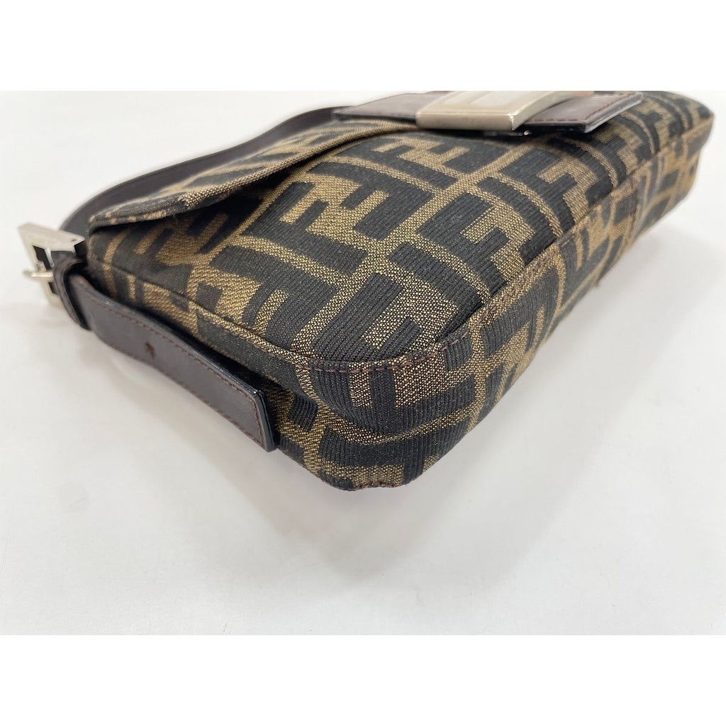 Fendi Handbag Mamma Bucket — view 6
