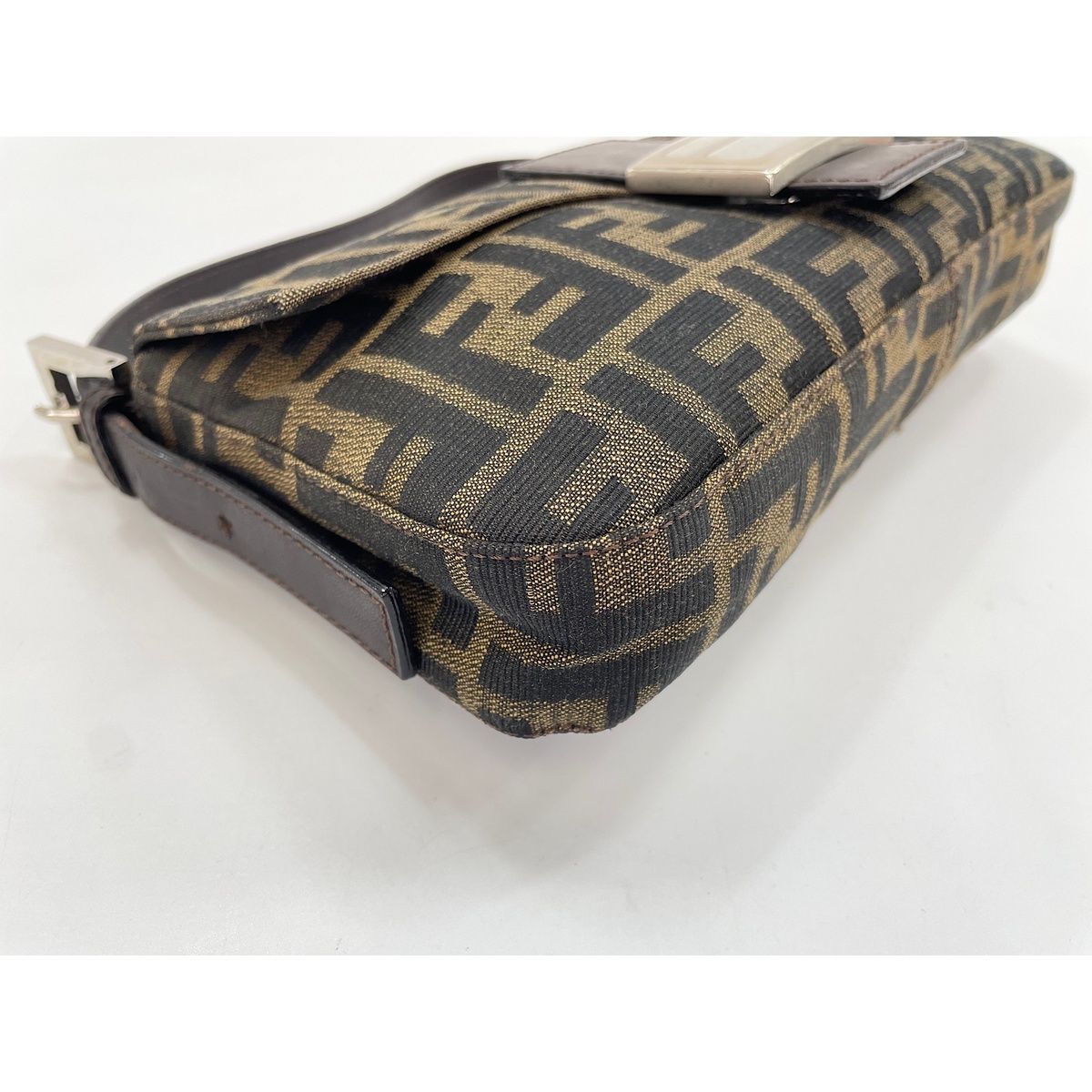 Fendi Handbag Mamma Bucket — view 6