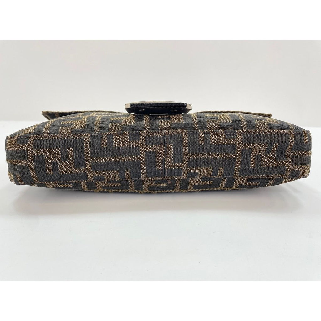 Fendi Handbag Mamma Bucket — view 5
