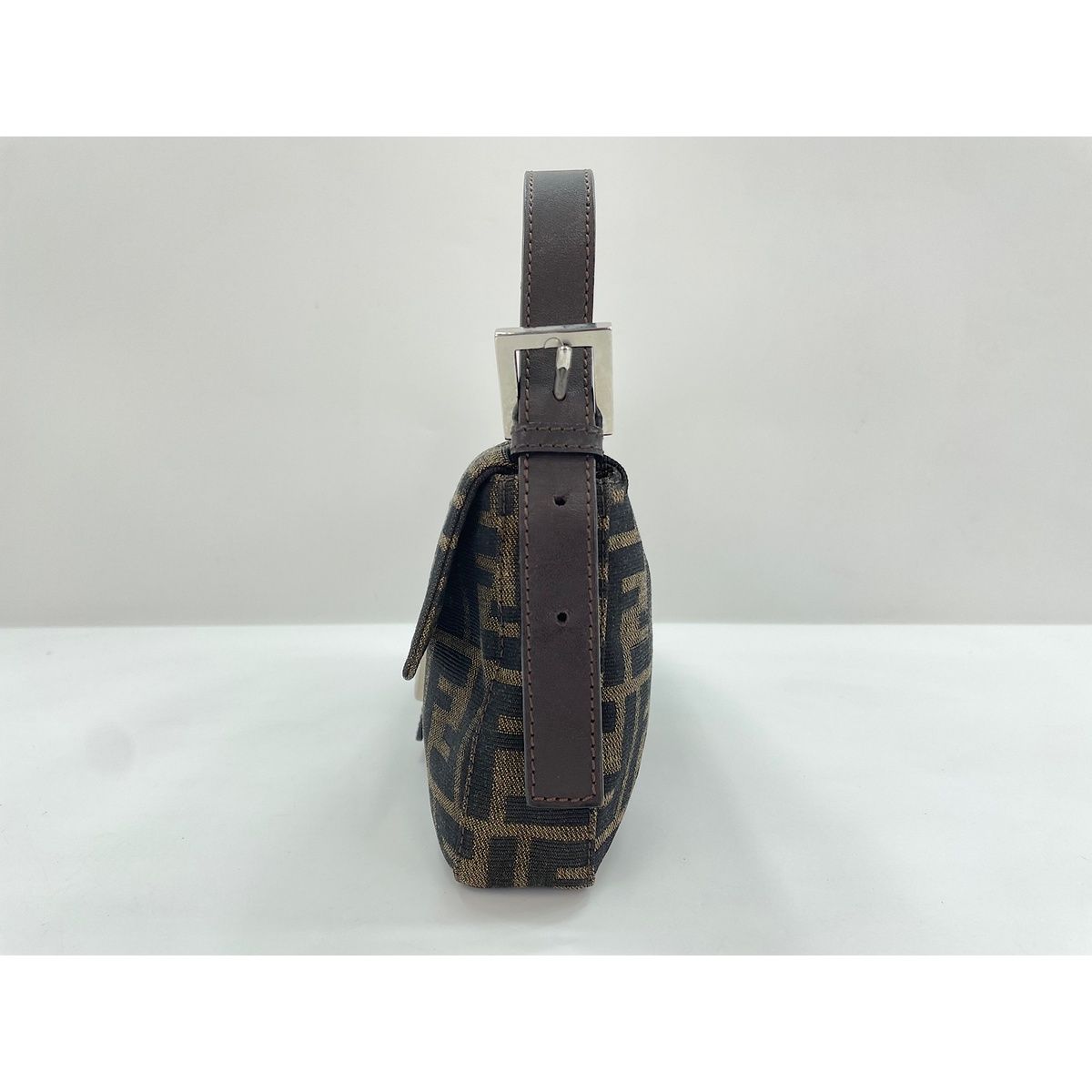 Fendi Handbag Mamma Bucket — view 3