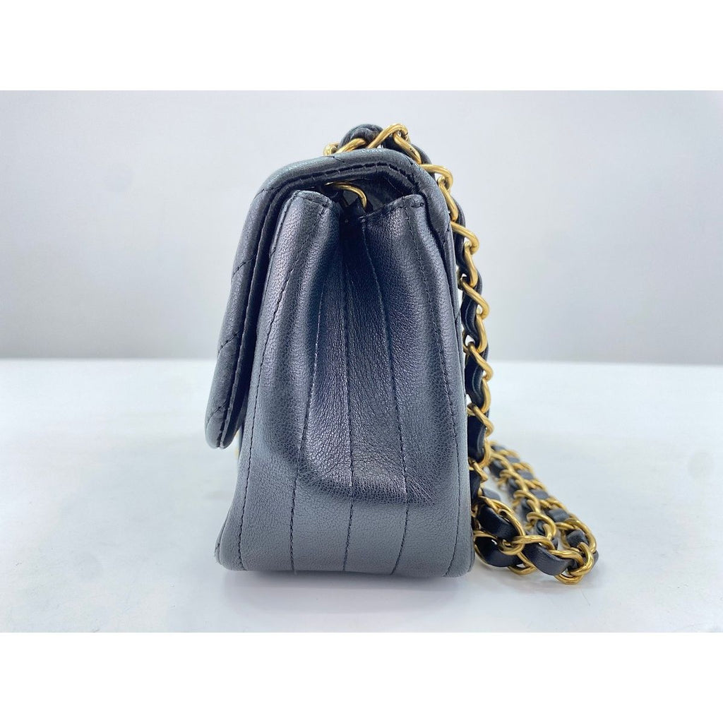 Chanel Shoulder Bag Mini Quilted — view 4
