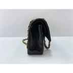 Chanel Shoulder Bag Quilted 25 — view 4