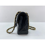 Chanel Shoulder Bag Quilted 23 — view 4