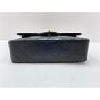 Chanel Shoulder Bag Quilted 23 — view 6